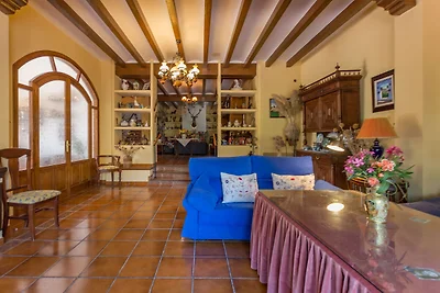 Moderne Villa mit privatem Pool