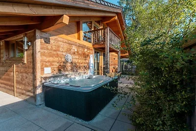 Hütte in Ainring mit Schwimmbecken