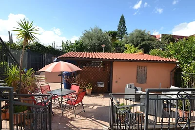 Schönes Ferienhaus in Giardini Naxos in...