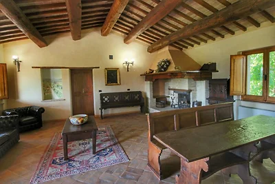 Villa pro Person mit Wald