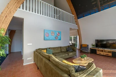 Schöne Villa für 8 Personen mit Whirlpool