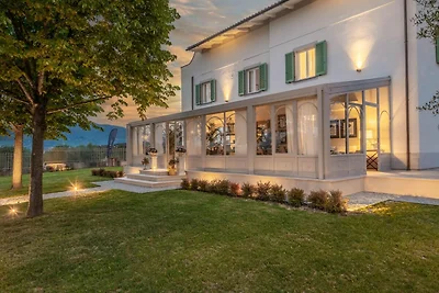 Landhaus in Toskana mit Infinity-Pool