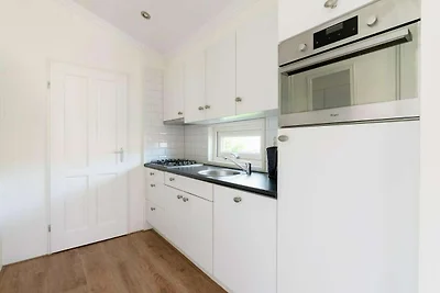 Chalet con Giardino in Stile Zaan