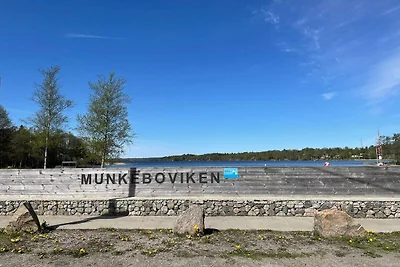 5 Personen Ferienhaus in Trollhättan