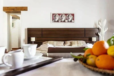 Salomone Apartment 3