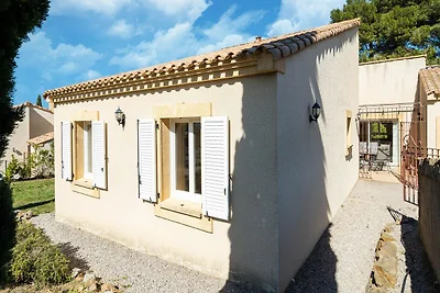 Scenografica villa con piscina privata