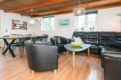8 osob apartament w Hemmet