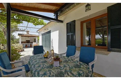 Spaziosa casa vacanze con piscina privata