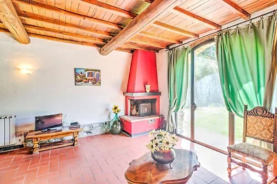Ansprechendes Ferienhaus mit Pool