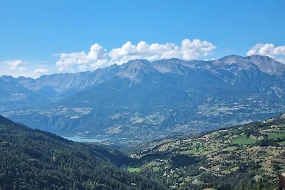 Apartment in Embrun mit Blick auf den See