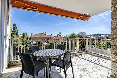 Helles Studio mit Parkplatz in Strand- und...