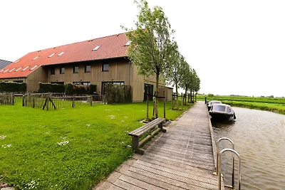 Villa en Frisia con alquiler de barco