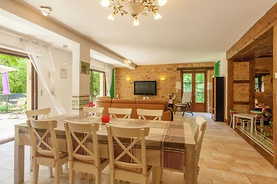 Grande casa colonica con giardino privato