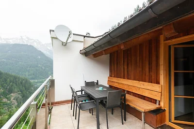 Wohnung in Ischgl mit einem Balkon