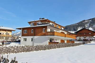Apartment in Kaprun near Ski Lift