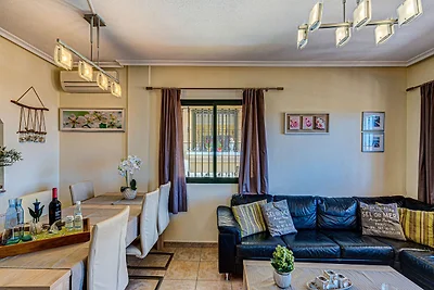 Ferienhaus in Orihuela mit Garten