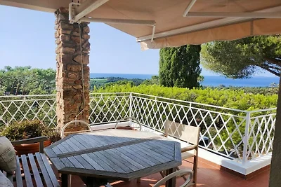 Villa con 4 camere da letto