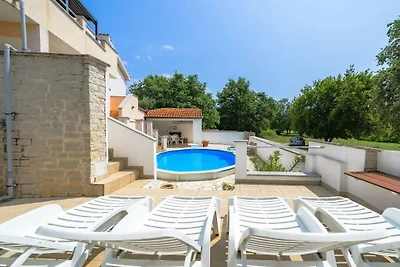 Apartment Panous 2