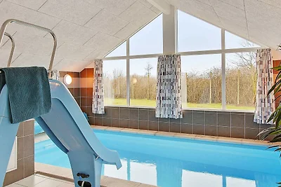 12 Personen Ferienhaus in Hasselberg