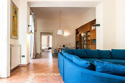 Apartamento en Nápoles con parking
