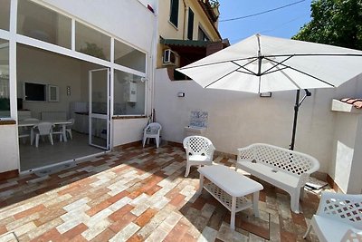 Appartamento di pregio a Solanto con terrazza