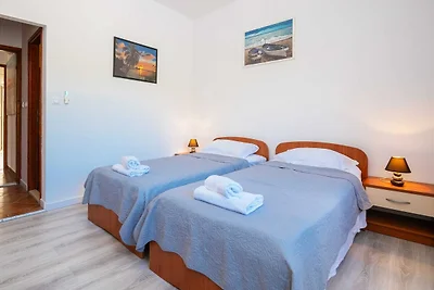 Apartments Azzurro- Three Bedroom Apartment w...