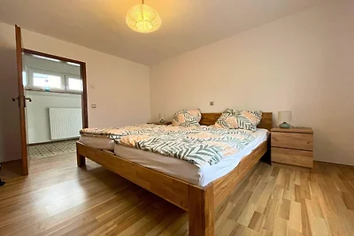 Ferienhaus in Birresborn mit Balkon