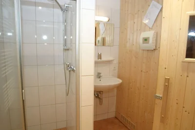 Ruhiges Chalet mit Sauna in Königsleiten