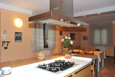 Modernes Ferienhaus in Idro (Lombardei)