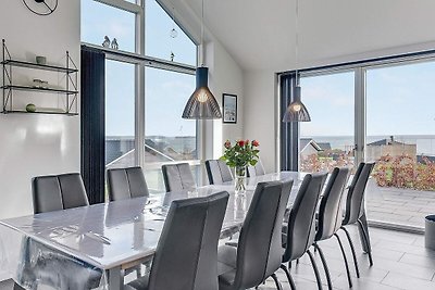 Geräumiges Ferienhaus in Jütland in Meernähe