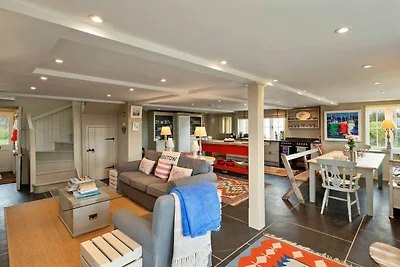 Landhuis in de buurt van Mawgan Porth, Geen...