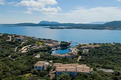 Wohnung in Porto Rotondo mit Terrasse