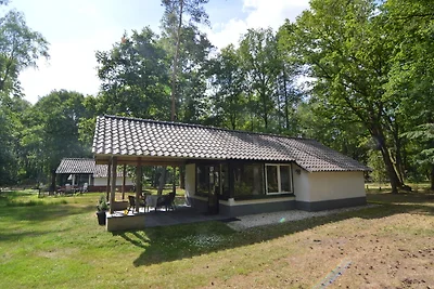 Boutique-Ferienwohnung mit Terrasse