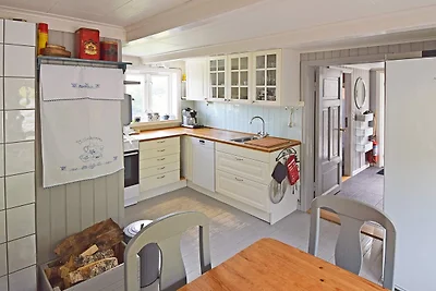 6 Personen Ferienhaus in Sandhornøy-By Traum