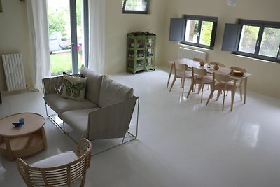 Schöne Wohnung in Belvedere Ostrense mit Pool