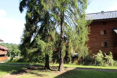 Wohnung im Dorf mit Blick auf die Pisten