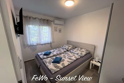 Apartamento vacacional en Vir con piscina.
