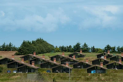 12 persone casa in un parco vacanze a...