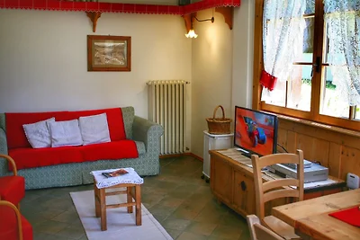 Cottage a Bellamonte con giardino