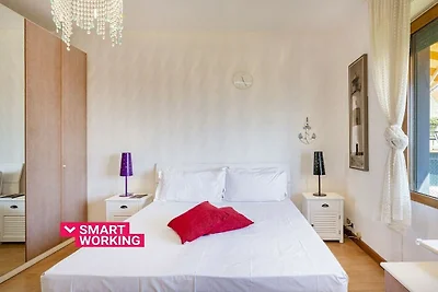 Comfy Giovo Home
