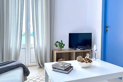 Blue Marsis Apt Paros Escape