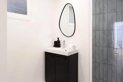 Im Lichte der Augustinerwohnungen