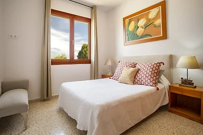 Villa mit 3 Schlafzimmern und Pool in Sant...
