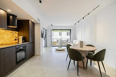 Schöne Wohnung – Klimaanlage – 2 Schlafzimmer...