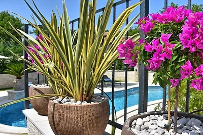 Ferienhaus in POTPIĆAN mit Schwimmbecken
