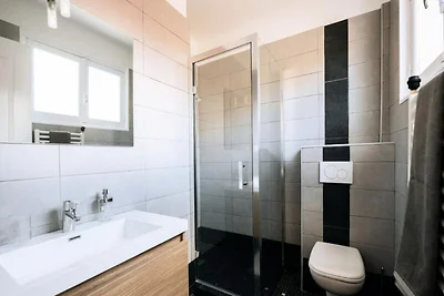 Apartment mit Terrasse in der Nähe von Castle...