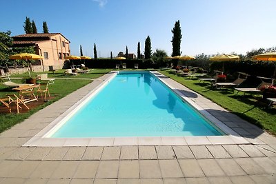 Bauernhaus mit Pool in Castiglione del Lago