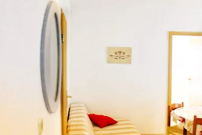 Villa Maslina-Olive two bedroom apartment wit...
