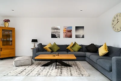 Ferienwohnung in Hage mit Schwimmbecken