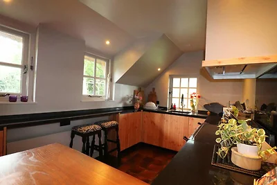 Luxe villa aan de vijver;